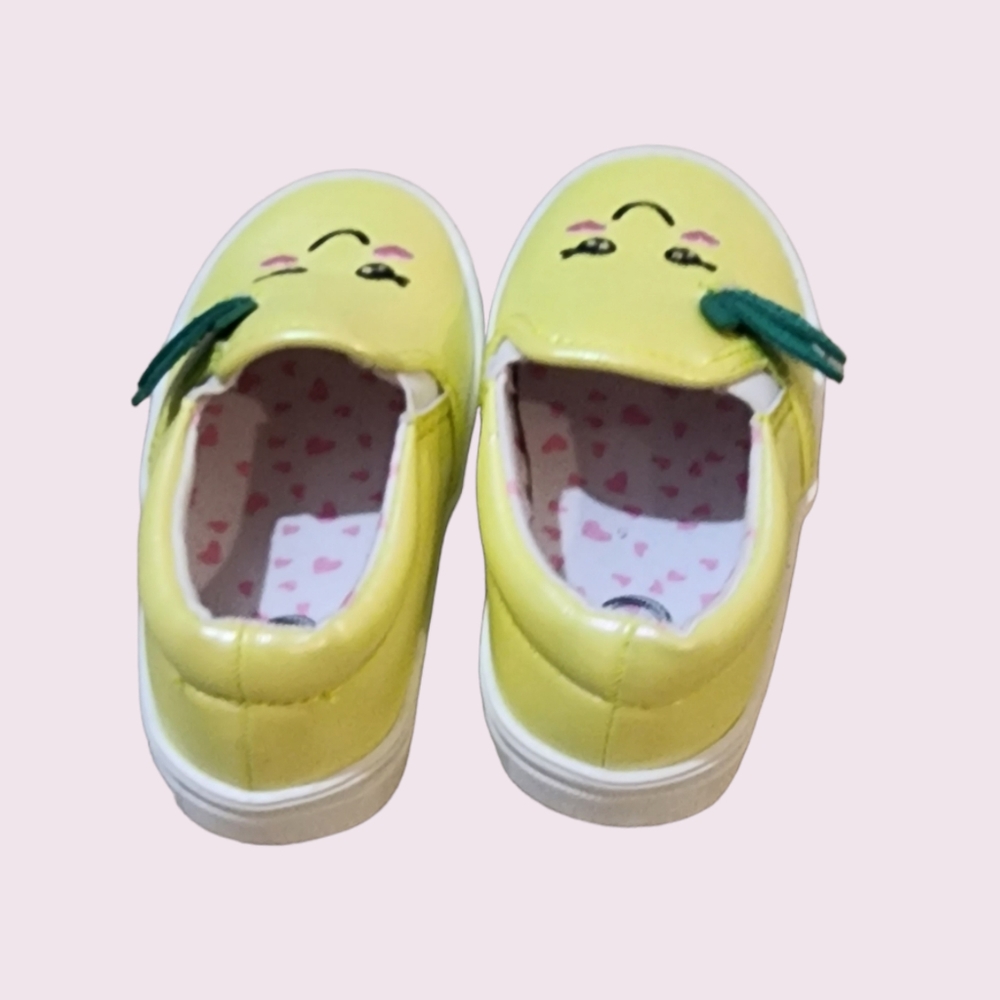 Wonder Nation Yellow Lemon Toddler Shoes Size 7 Girls
